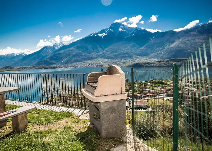 La Collinetta Aparthotel Vercana