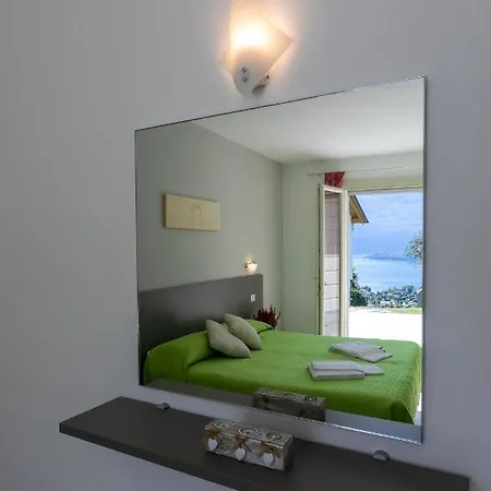 La Collinetta Appart hôtel *