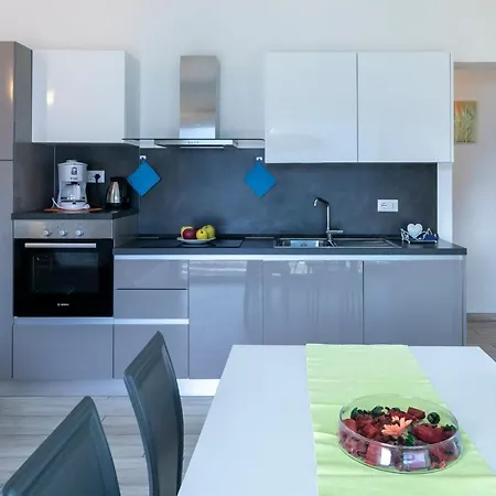 מלון דירות La Collinetta 4*