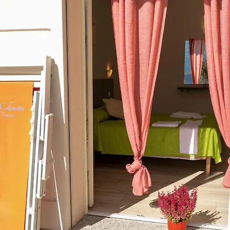 La Collinetta מלון דירות 4*