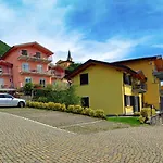 La Collinetta 4* Vercana